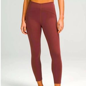 lululemon InStill High Rise leggings in size 6 ❤️